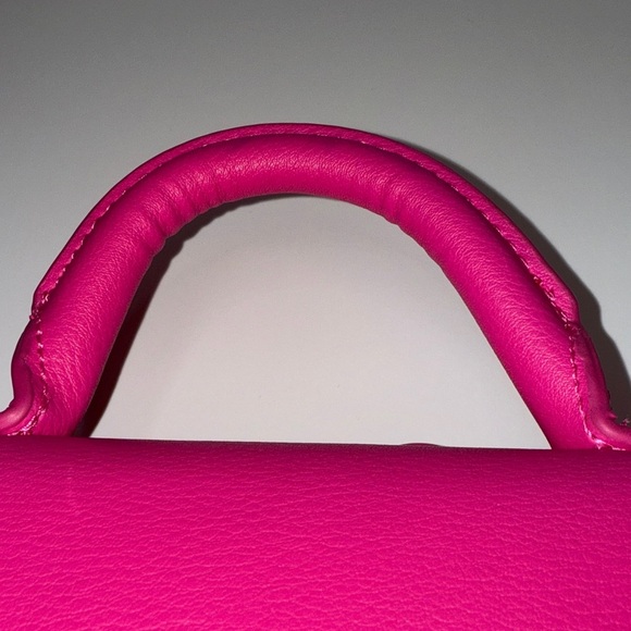 Madden Girl Hot Pink Mini Handbag Crossbody Purse OS Barbiecore Feminine Y2K - Picture 5 of 16